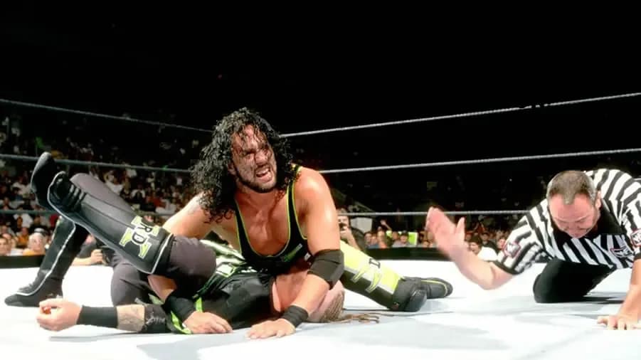 https://cultaholic.com/files/images/c33c0a2a441b467ceb0858a66bbfe95c2f2db231-X-PAC-ROAD-DOGG-SUMMERSLAM-2000.jpg