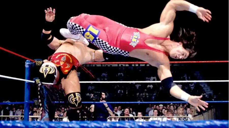 https://cultaholic.com/files/images/ed46eed89923602ee2501b0d72f729d89dcb387b-royal-rumble-1995-bob-holly-tatanka.jpg